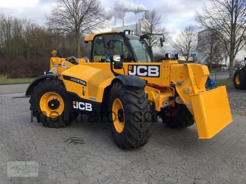 JCB 560-80 avaliação e ficha técnica